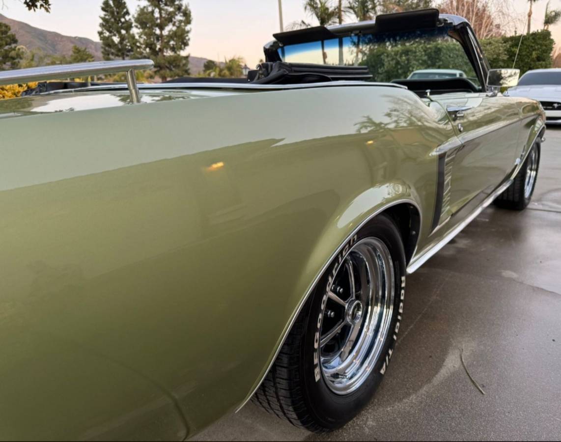 Ford-mustang-gt-coupe-1990-white-22