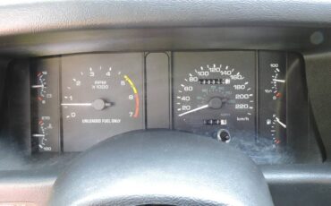 Ford-mustang-lx-5.0-1990-red-10