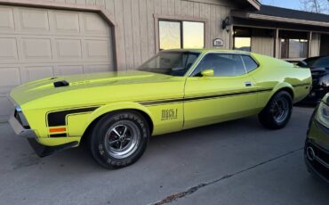 Ford-mustang-mach-1-1972-yellow