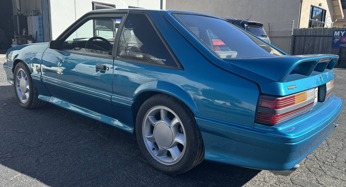 Ford-mustang-svt-cobra-1993-blue-1