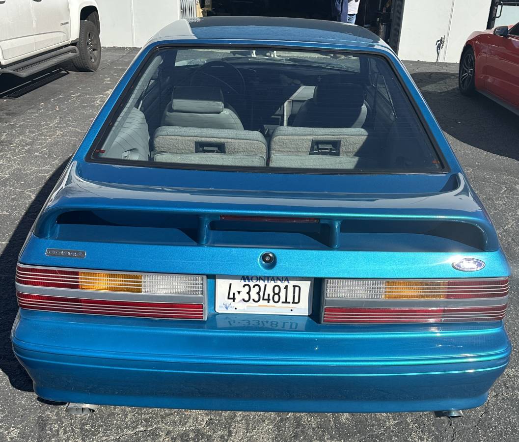 Ford-mustang-svt-cobra-1993-blue-9