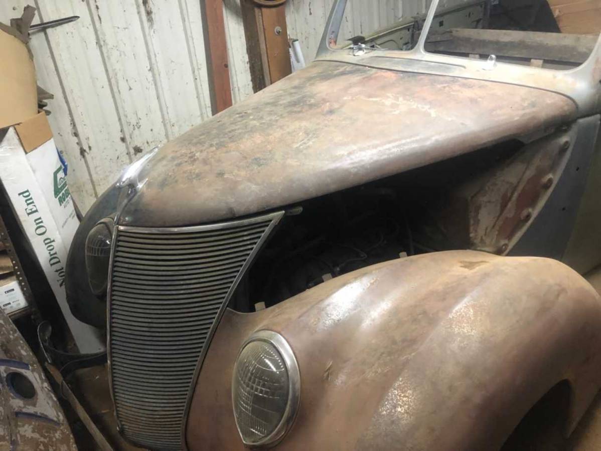 Ford-phaeton-1937-custom-5