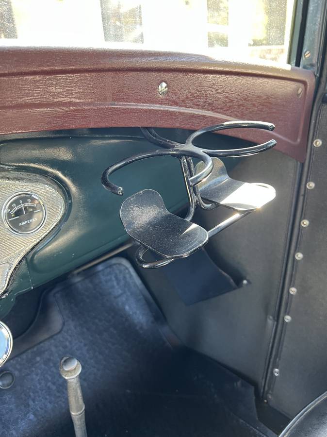 Ford-pickup-1930-green-8