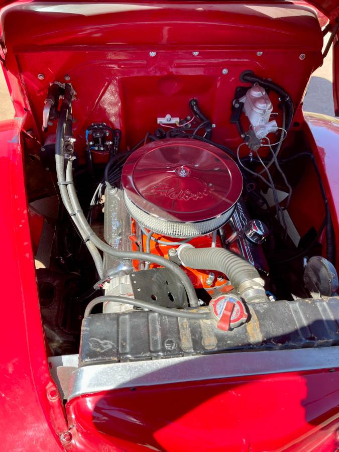 Ford-pickup-1946-red-3
