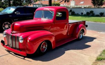 Ford-pickup-1946-red-4