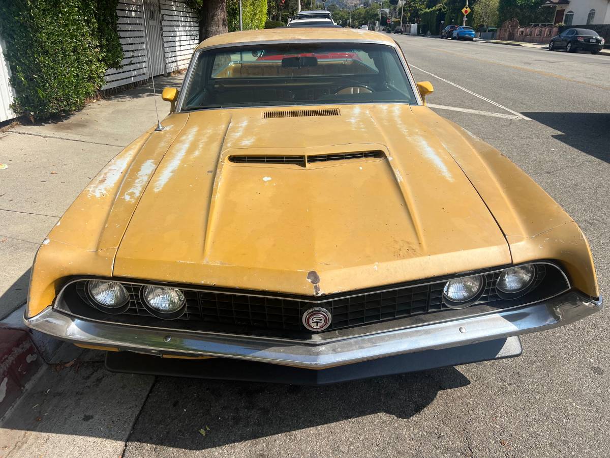 Ford-rancharo-1970-yellow-1
