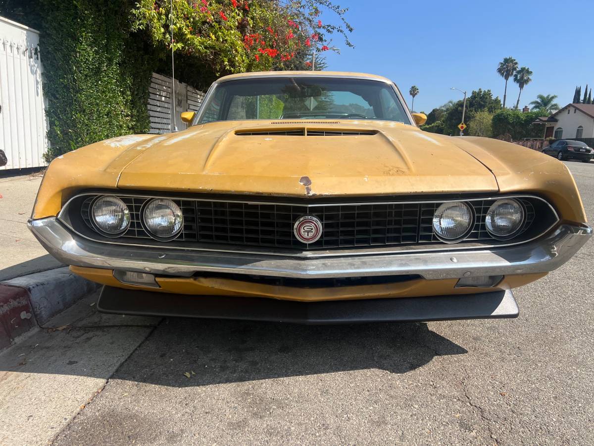 Ford-rancharo-1970-yellow-14