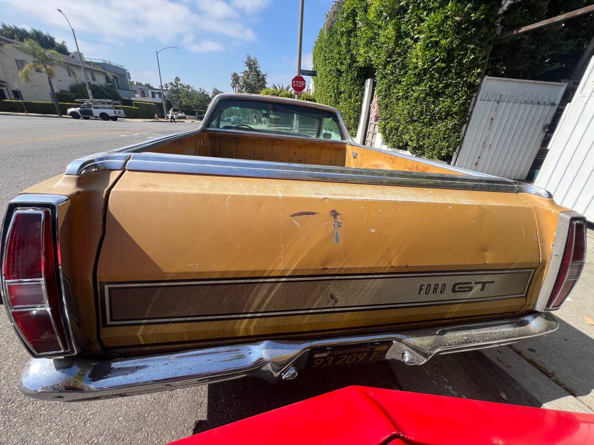 Ford-rancharo-1970-yellow-16