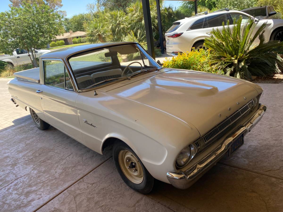 Ford-ranchero-1961-white-1