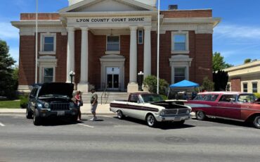 Ford-ranchero-1965-red-4