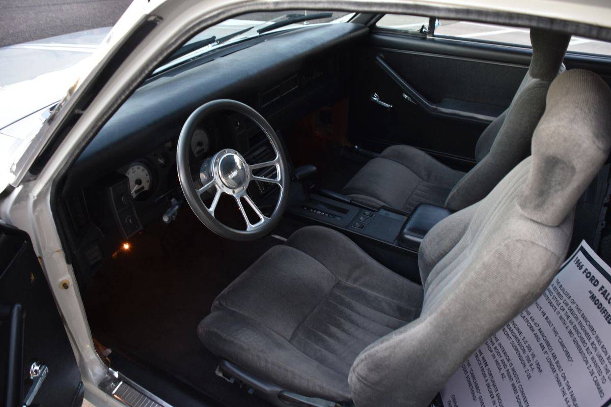 Ford-ranchero-1966-custom-11