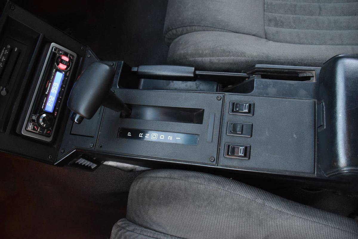 Ford-ranchero-1966-custom-16