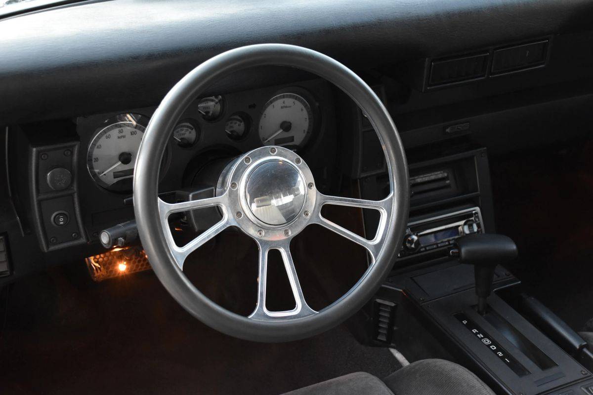 Ford-ranchero-1966-custom-18