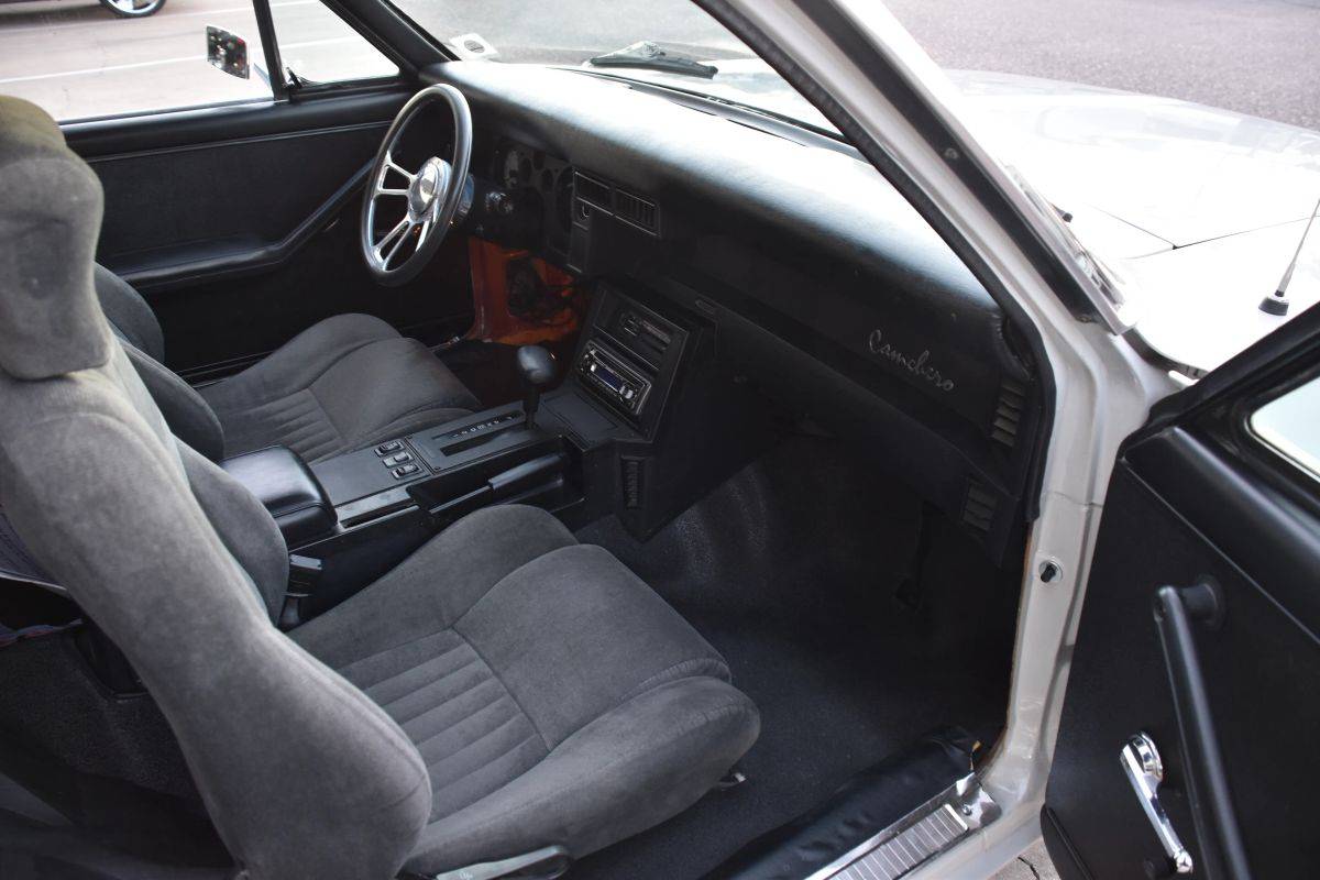 Ford-ranchero-1966-custom-19