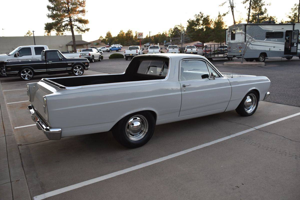 Ford-ranchero-1966-custom-5