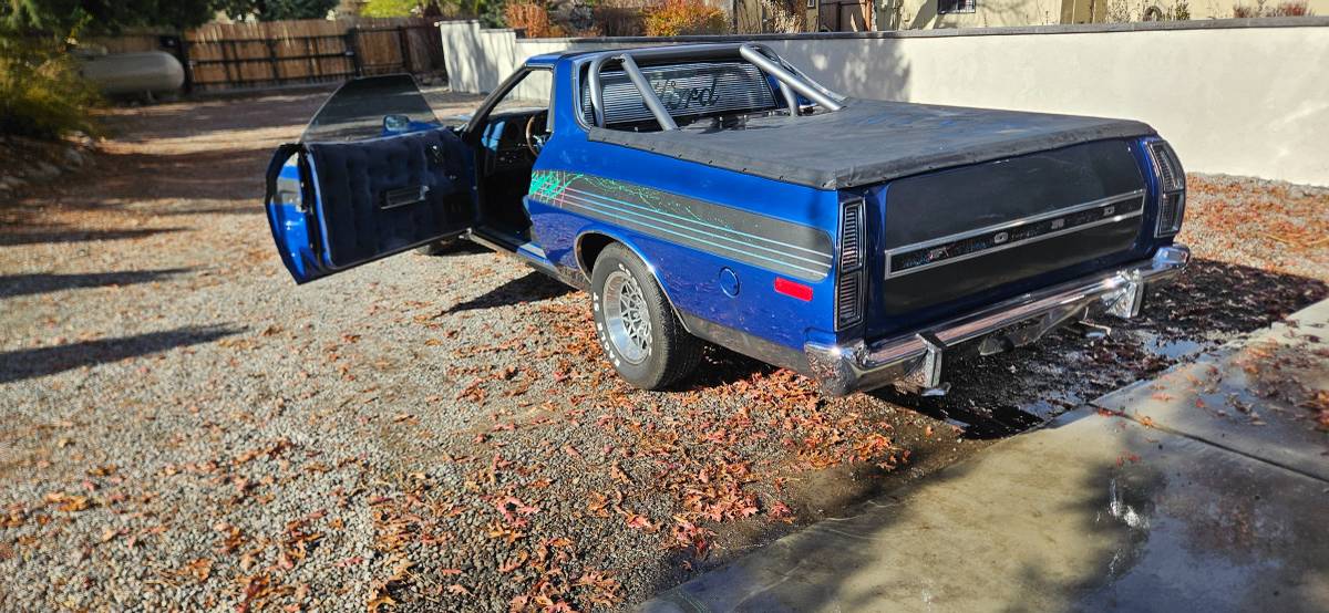Ford-ranchero-1976-blue-4