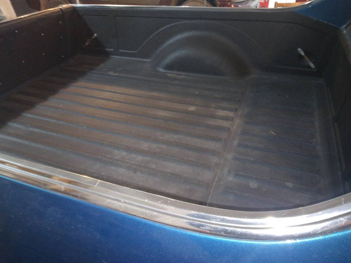 Ford-ranchero-500-1977-blue-1