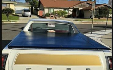 Ford-ranchero-gt-1978-white-5