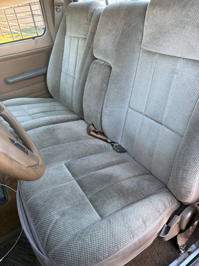 Ford-ranger-1988-brown-3