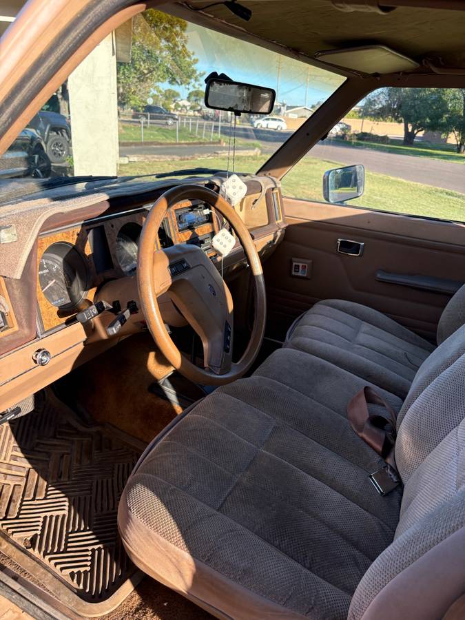 Ford-ranger-1988-brown-5