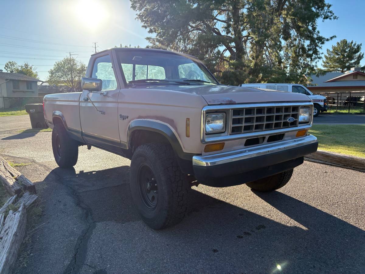 Ford-ranger-1988-brown