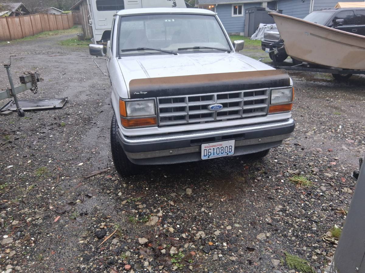 Ford-ranger-1992-white-3