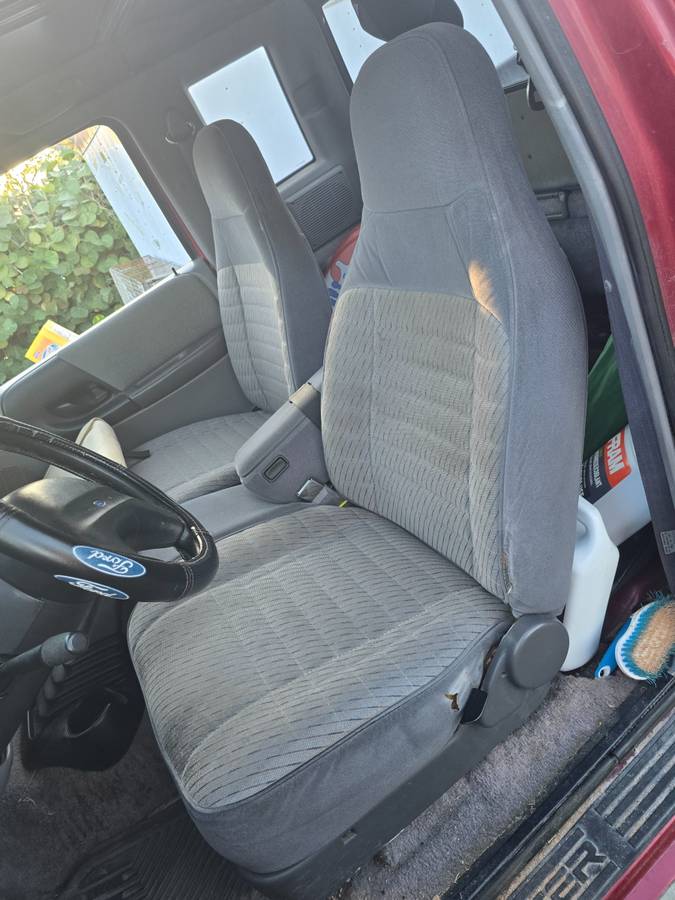 Ford-ranger-1993-red-7