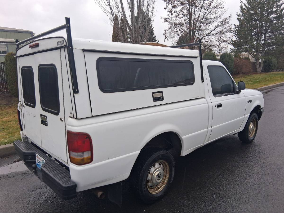 Ford-ranger-1993-white-3