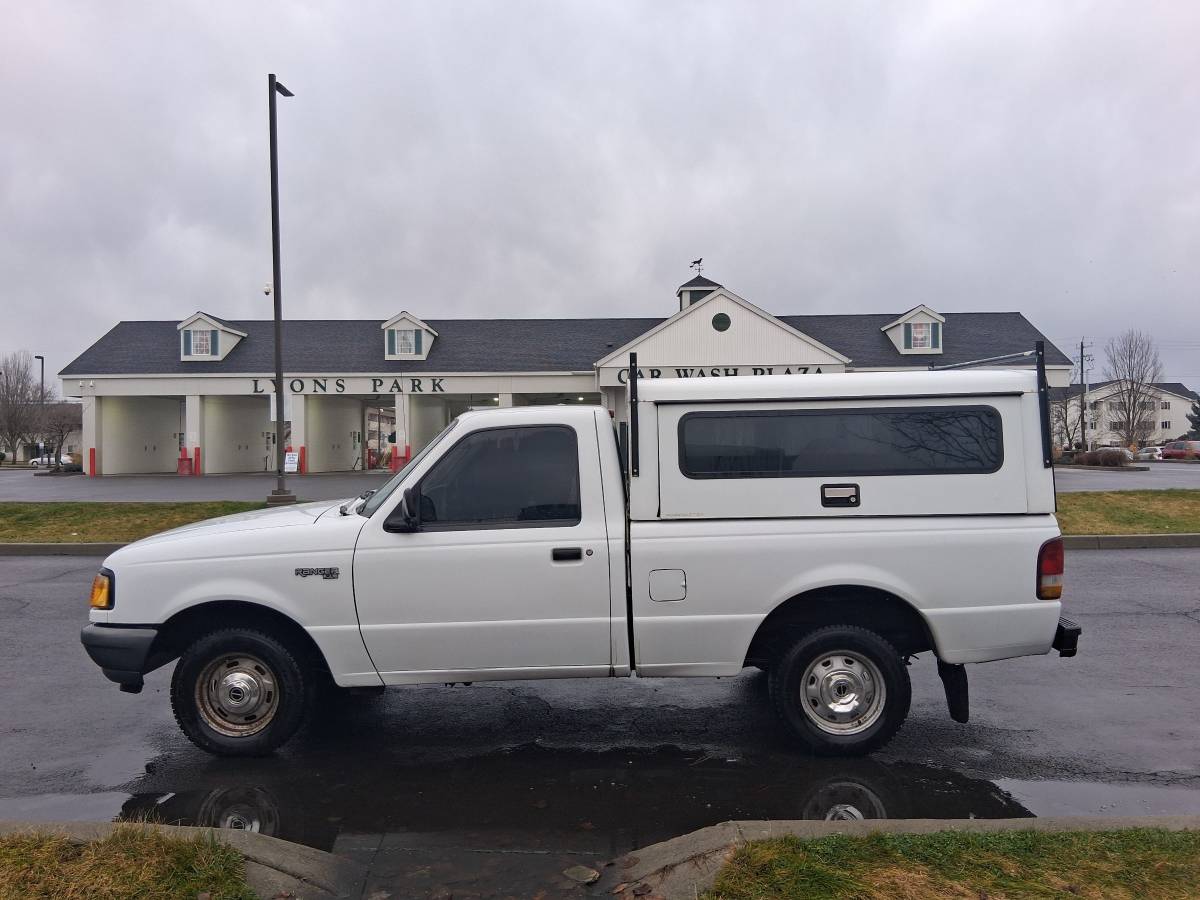 Ford-ranger-1993-white-5