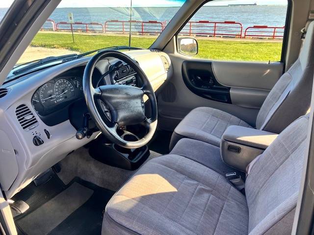 Ford-ranger-supercab-xlt-4x4-1995-black-9