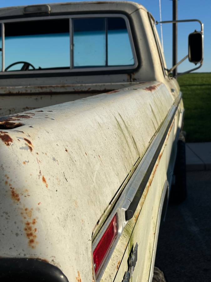 Ford-ranger-xlt-1974-white-11