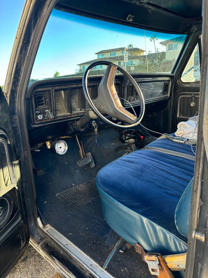 Ford-ranger-xlt-1974-white-18