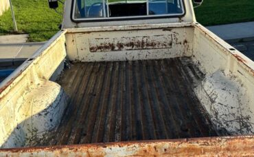 Ford-ranger-xlt-1974-white-9