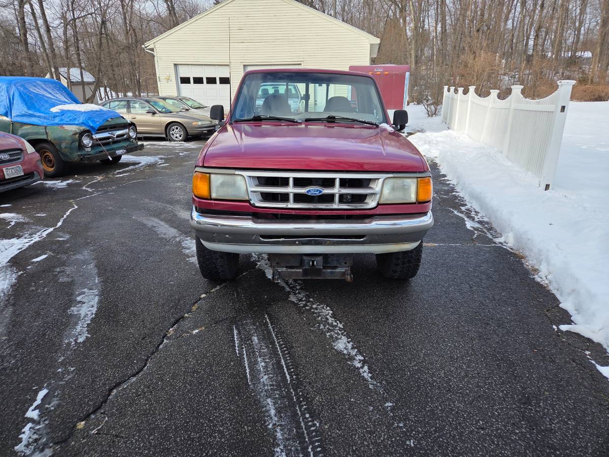 Ford-ranger-xlt-1994-red-1