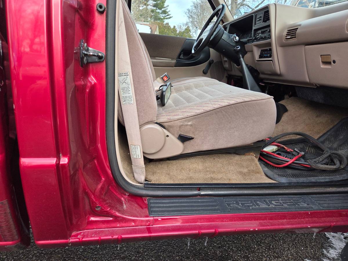 Ford-ranger-xlt-1994-red-20