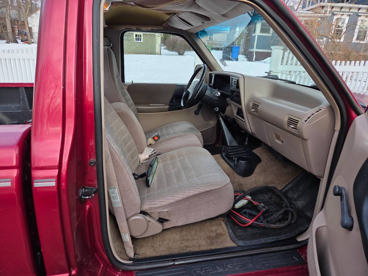 Ford-ranger-xlt-1994-red-21