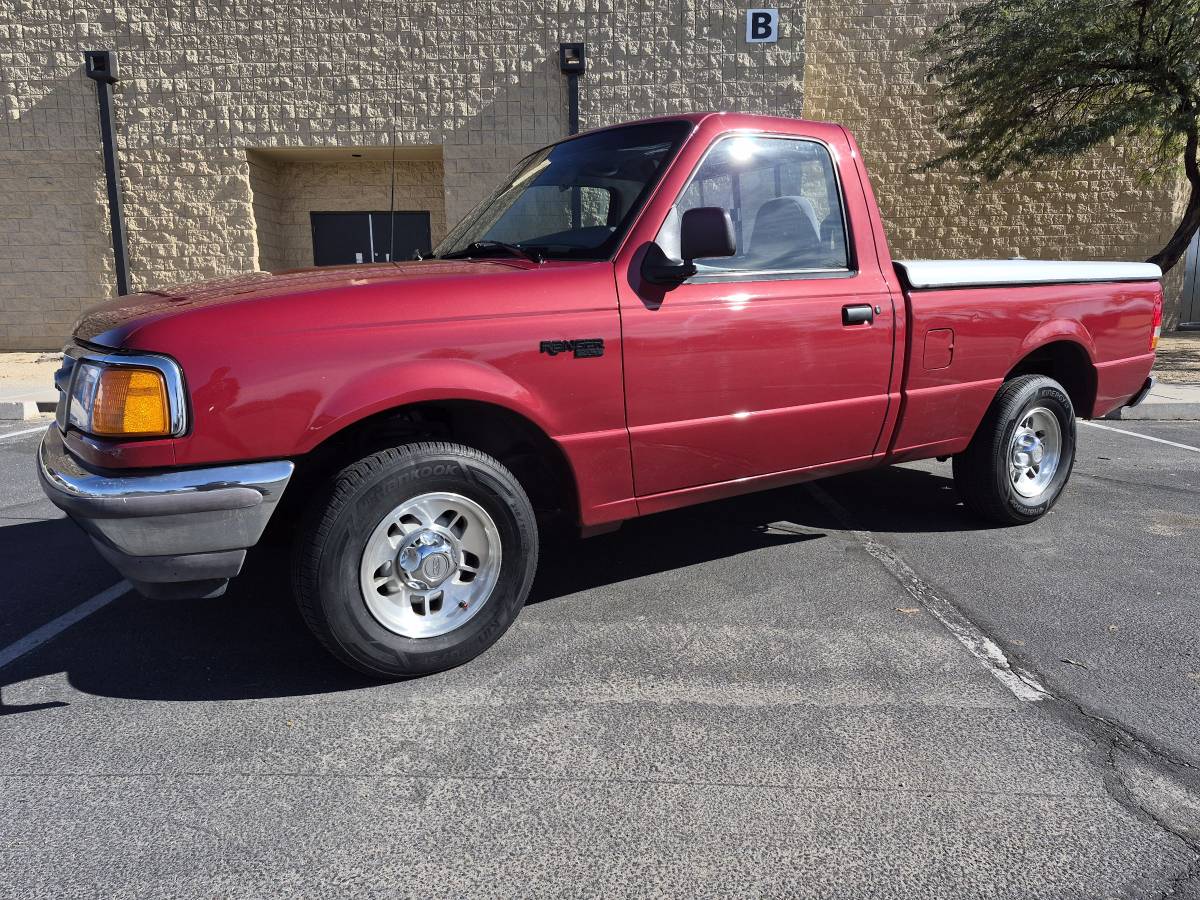 Ford-ranger-xlt-1996-red