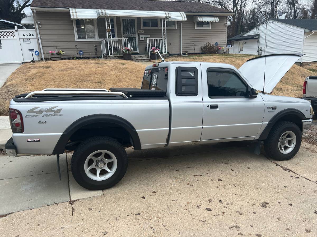 Ford-ranger-xlt-4x4-1995-grey-6