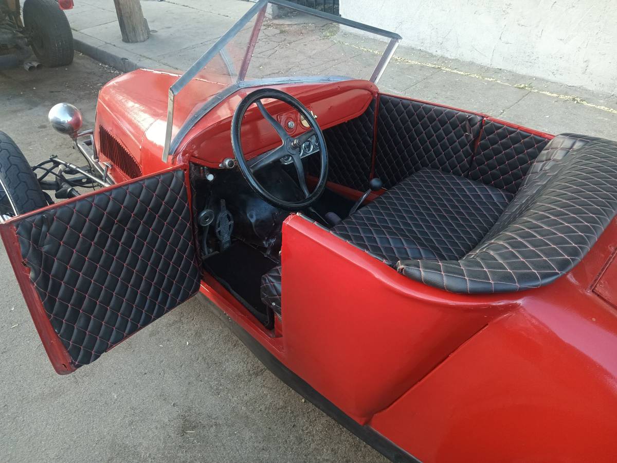 Ford-roadster-1926-red-20