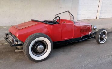 Ford-roadster-1926-red-42
