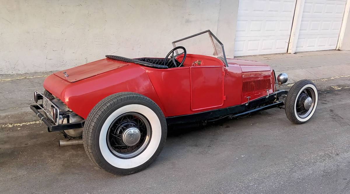 Ford-roadster-1926-red-49