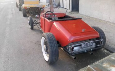 Ford-roadster-1926-red-67