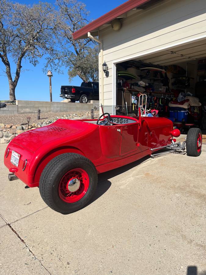Ford-roadster-1927-red-40