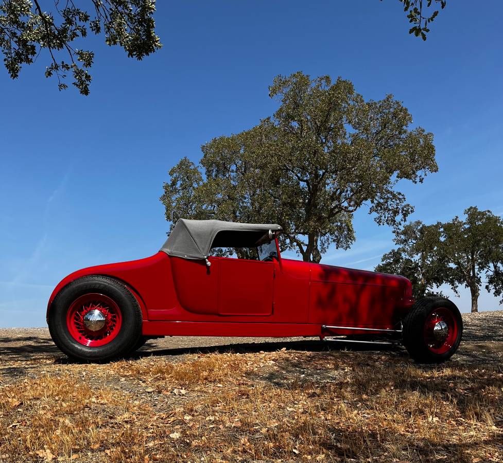 Ford-roadster-1927-red-42