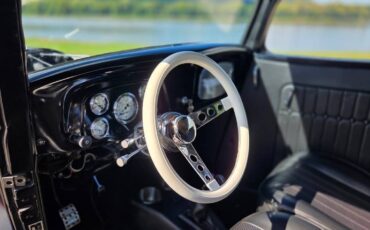 Ford-sedan-1934-black-6