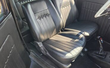 Ford-sedan-1934-black-7