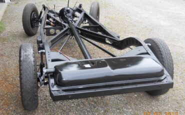 Ford-sedan-1938-green-7