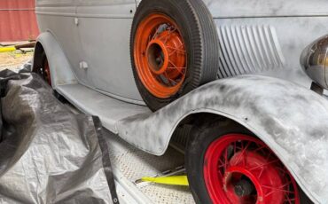 Ford-sedan-delivery-1934-100