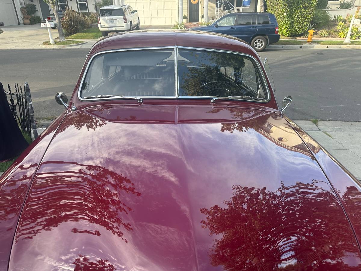 Ford-shoebox-1950-10