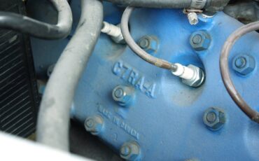 Ford-super-deluxe-coupe-1947-grey-16